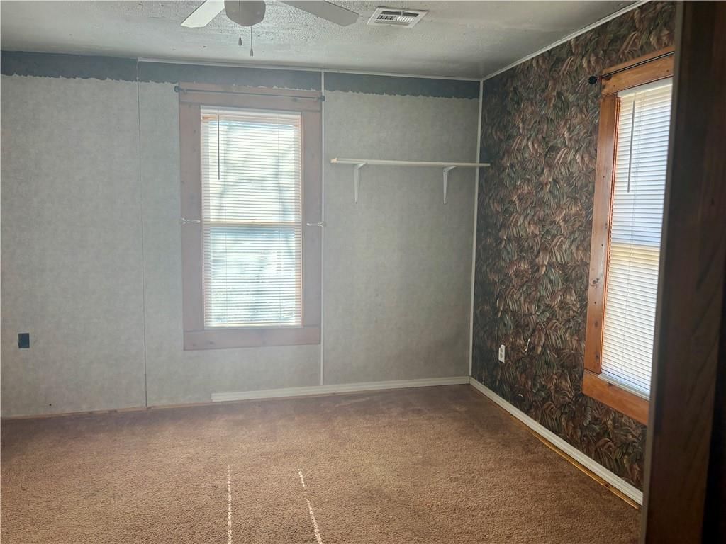 420 E 12th Street — photo 18