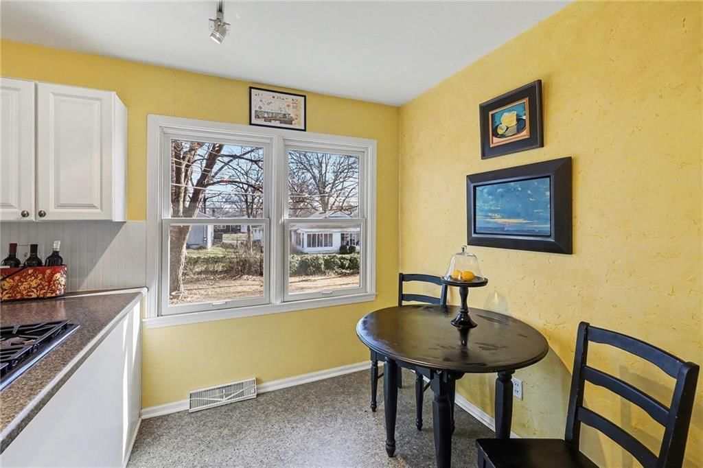 9451 Connell Drive — photo 11