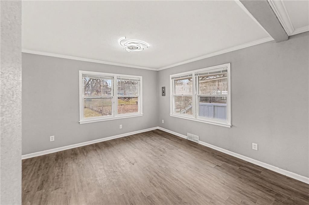 9601 E 66TH Terrace — photo 8