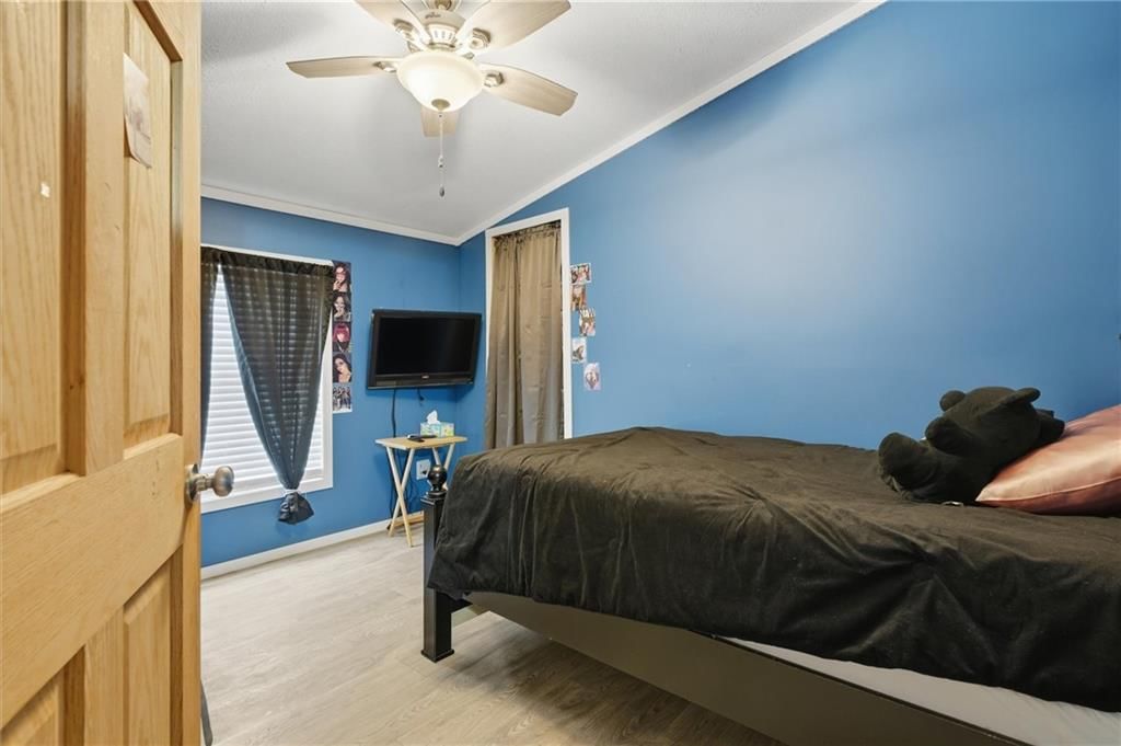 2109 Elm Street — photo 14