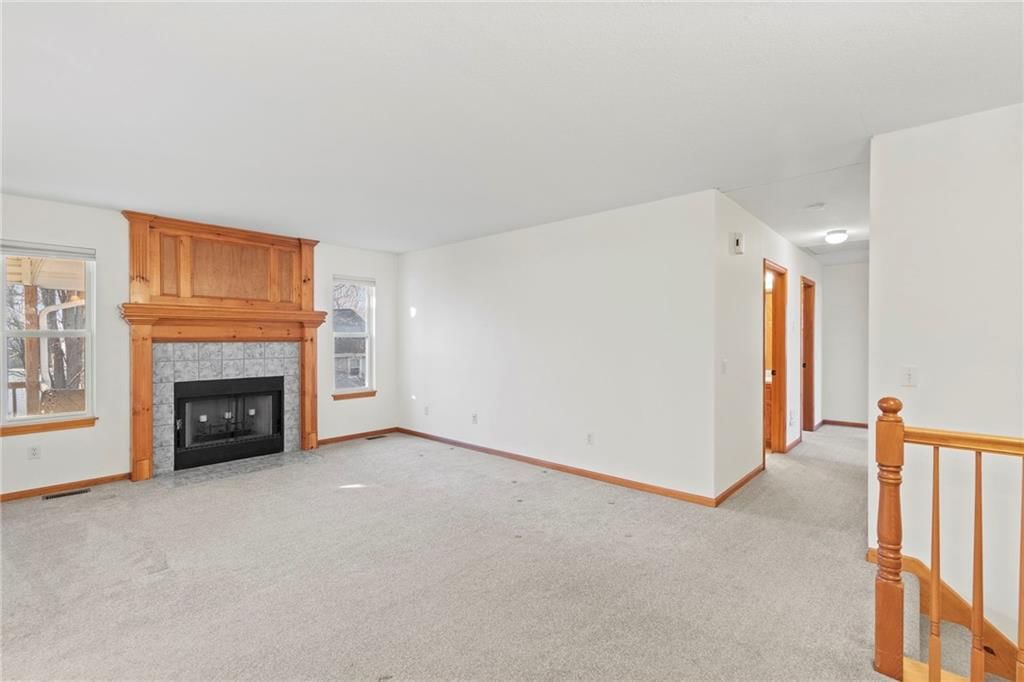 301 Walnut Street — photo 7