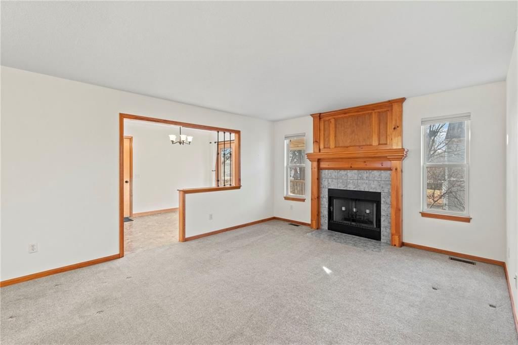 301 Walnut Street — photo 8