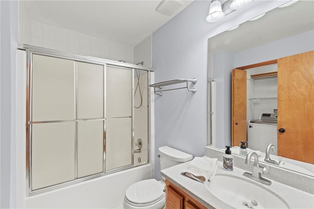 301 Walnut Street — photo 19
