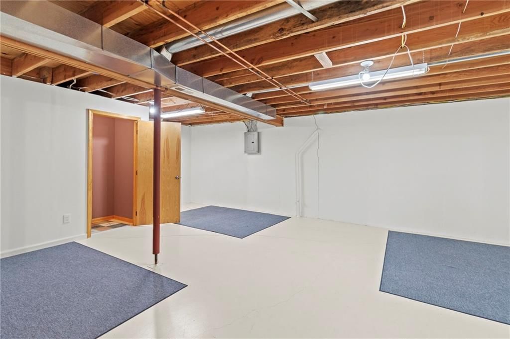 301 Walnut Street — photo 23