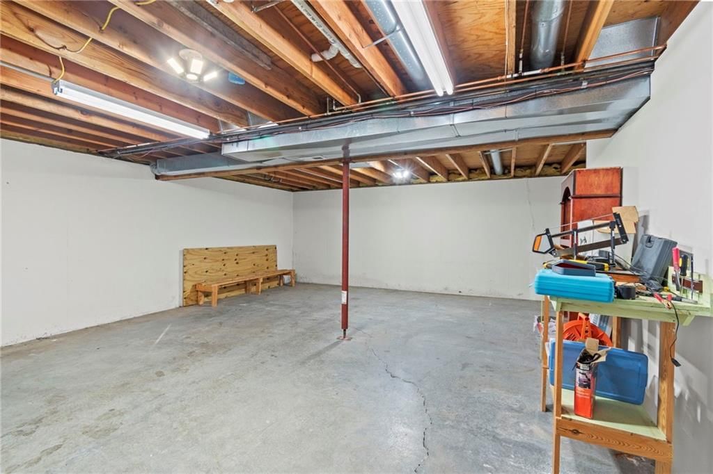 301 Walnut Street — photo 26