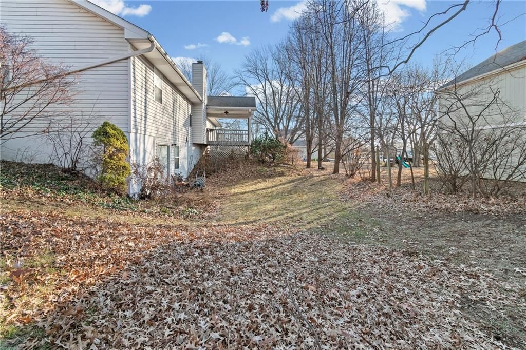 301 Walnut Street — photo 28