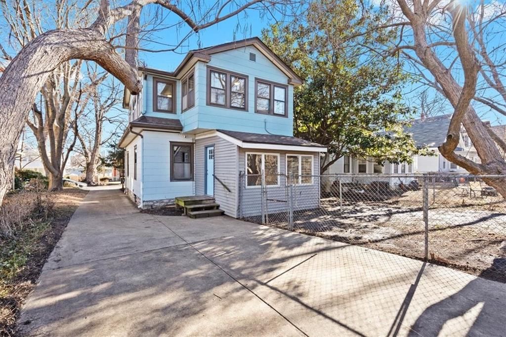 4126 Holly Street — photo 26
