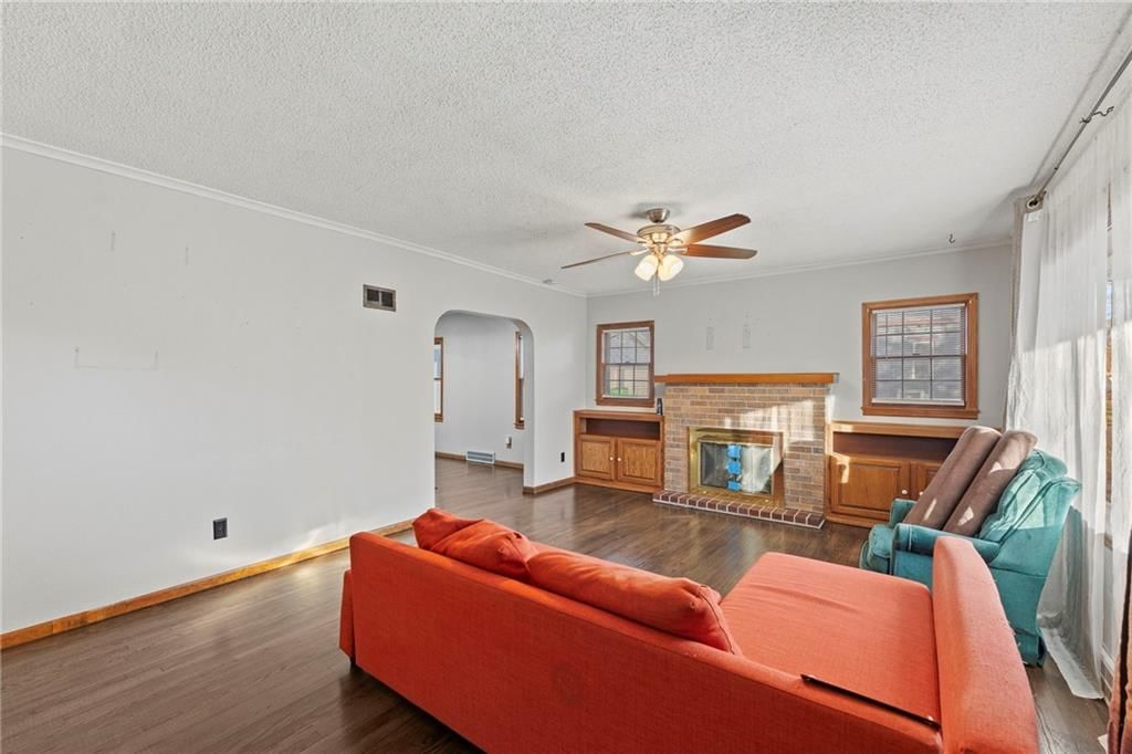 829 W 5th Street — photo 5
