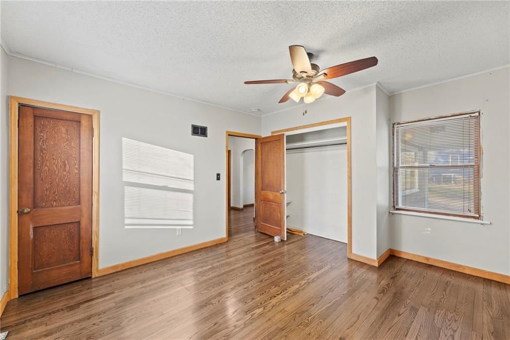 829 W 5th Street — photo 18