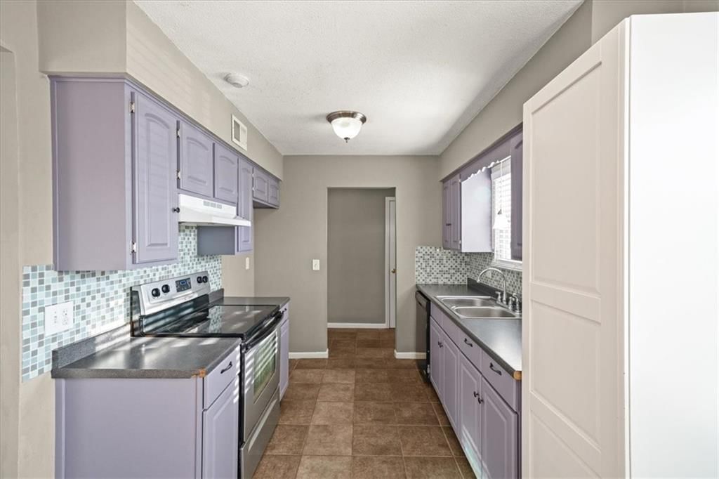 1009 NW Kingsridge Drive — photo 11