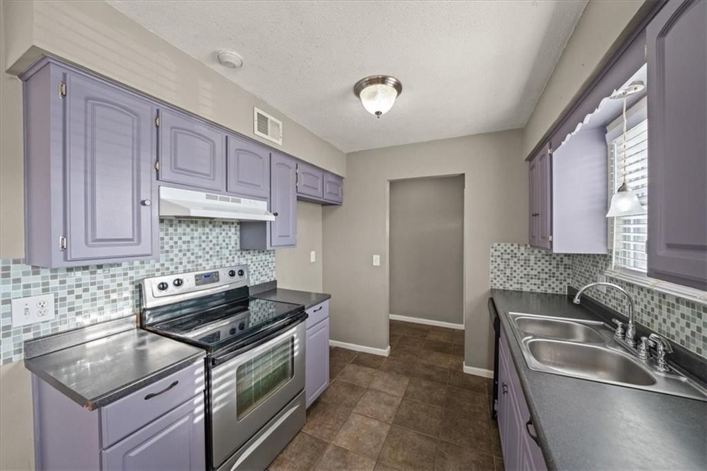 1009 NW Kingsridge Drive — photo 12