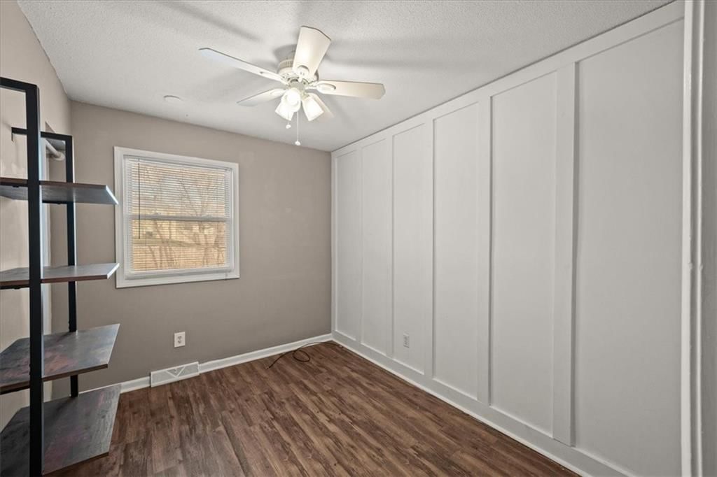 1009 NW Kingsridge Drive — photo 14