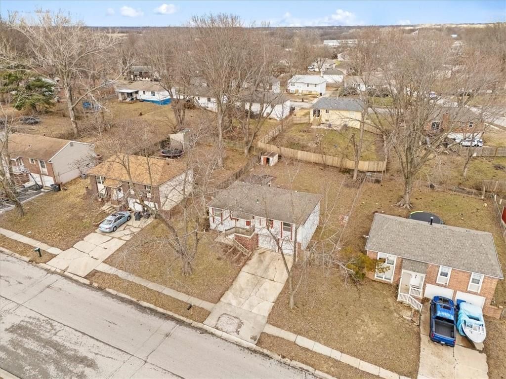 1009 NW Kingsridge Drive — photo 30