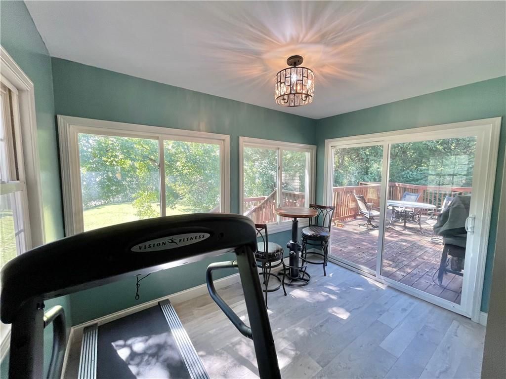 10207 NW Barry Road — photo 4