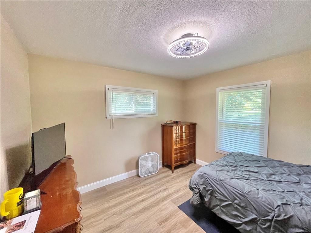10207 NW Barry Road — photo 24