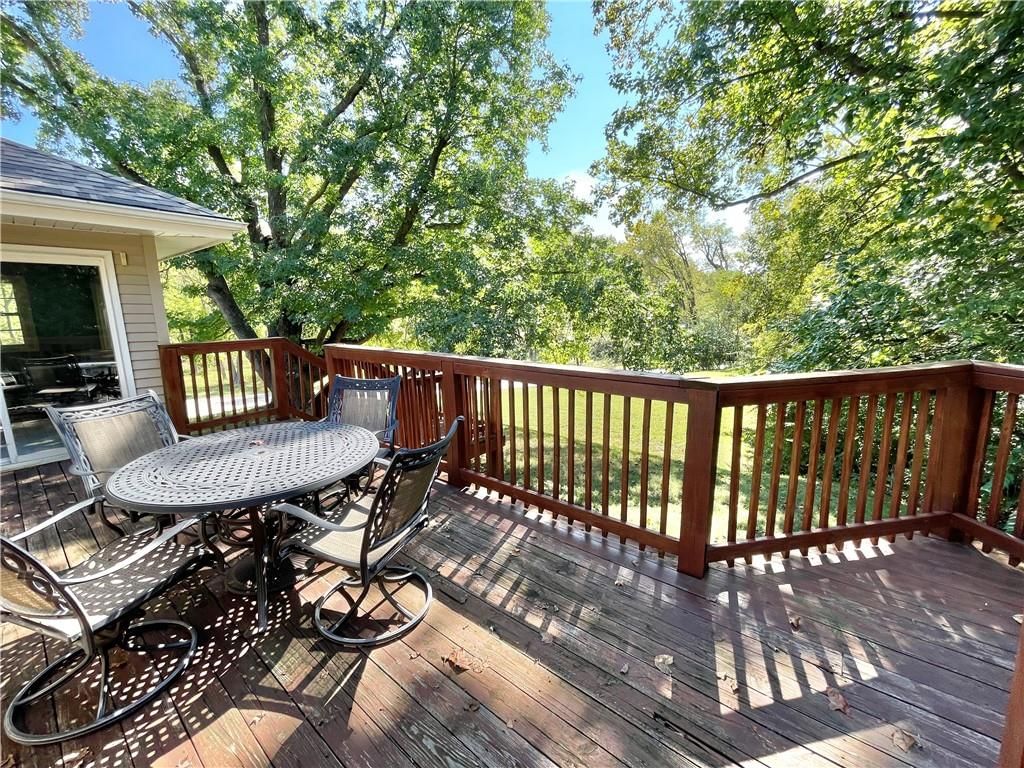 10207 NW Barry Road — photo 33