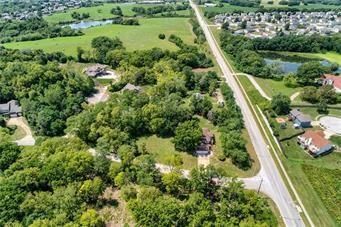 10207 NW Barry Road — photo 46