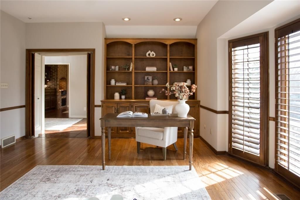 4704 W 88th Street — photo 28