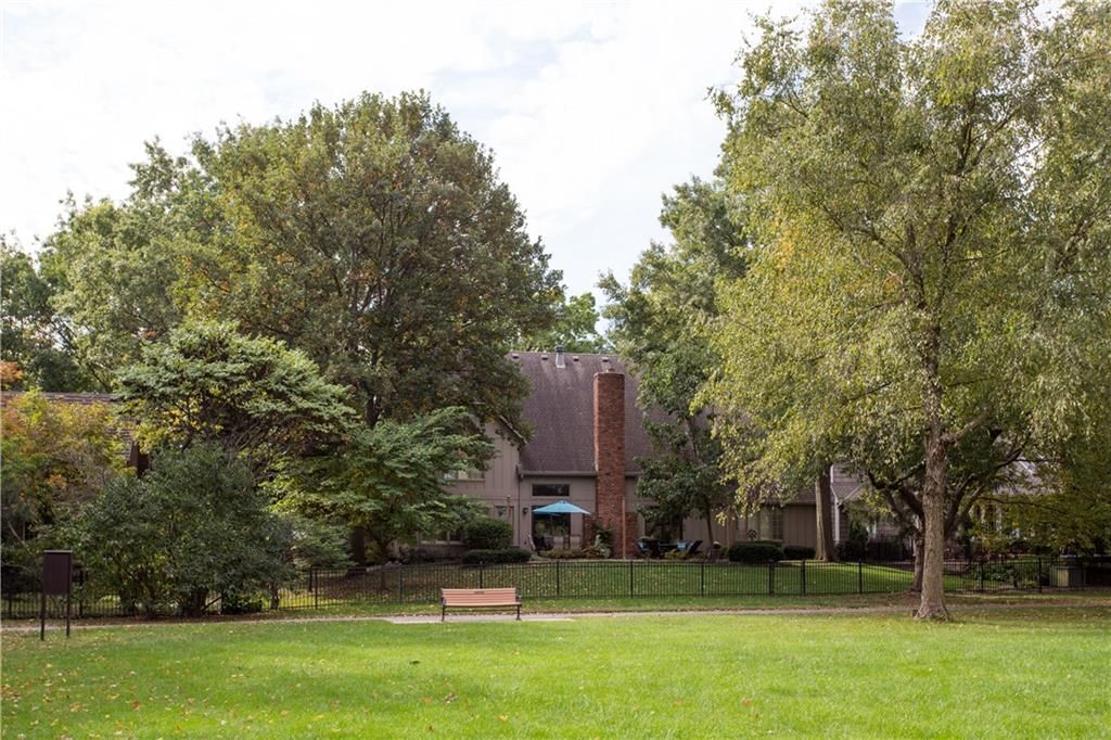 4704 W 88th Street — photo 60