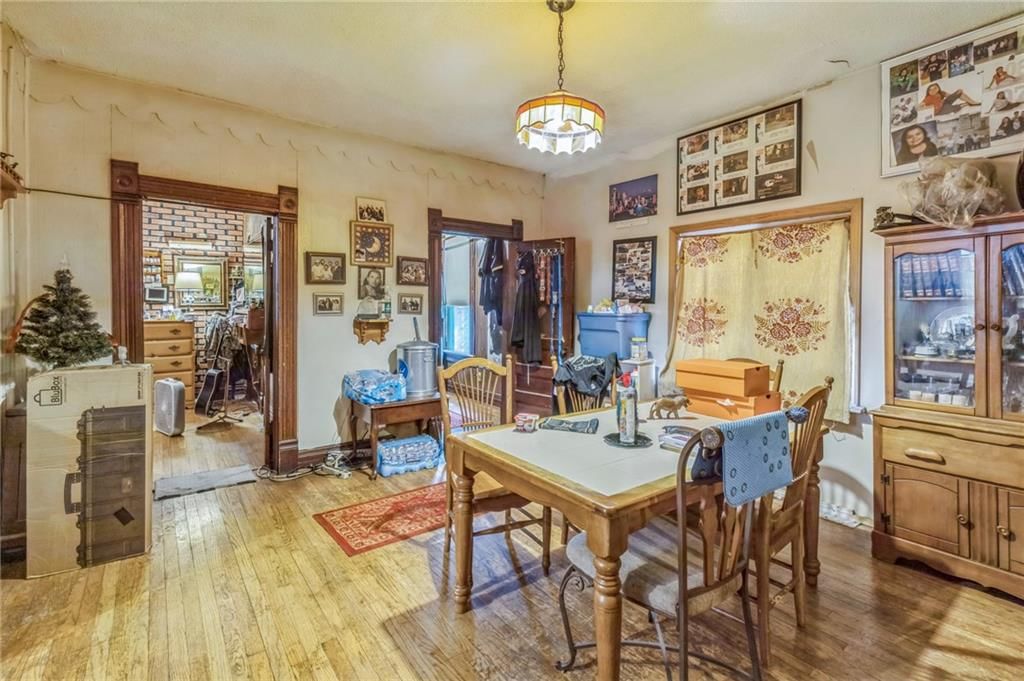 747 Reynolds Avenue — photo 13