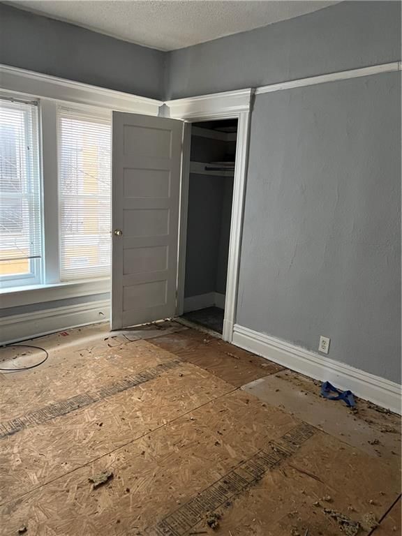 2327 Park Avenue — photo 24