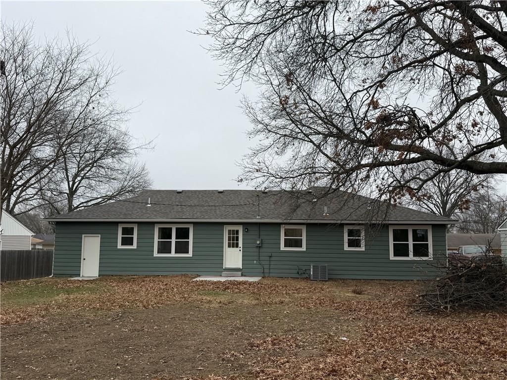 704 Logan Street — photo 2