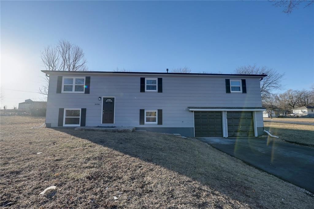 16200 Terry Avenue, Belton, MO