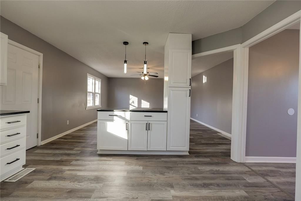 16200 Terry Avenue — photo 11