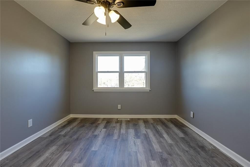 16200 Terry Avenue — photo 14