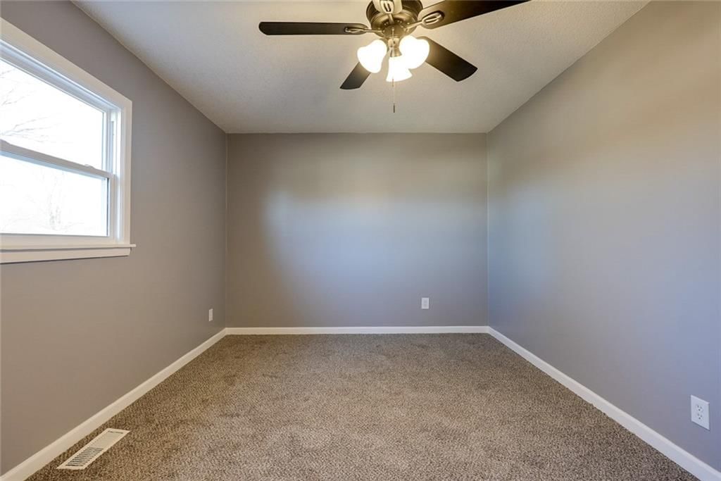 16200 Terry Avenue — photo 15