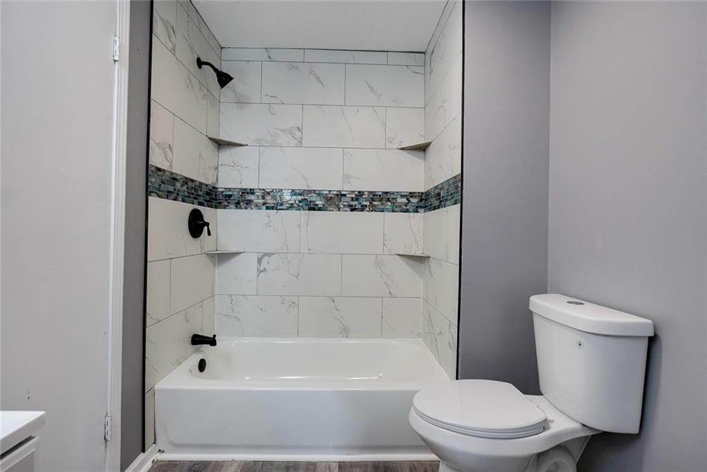 16200 Terry Avenue — photo 19