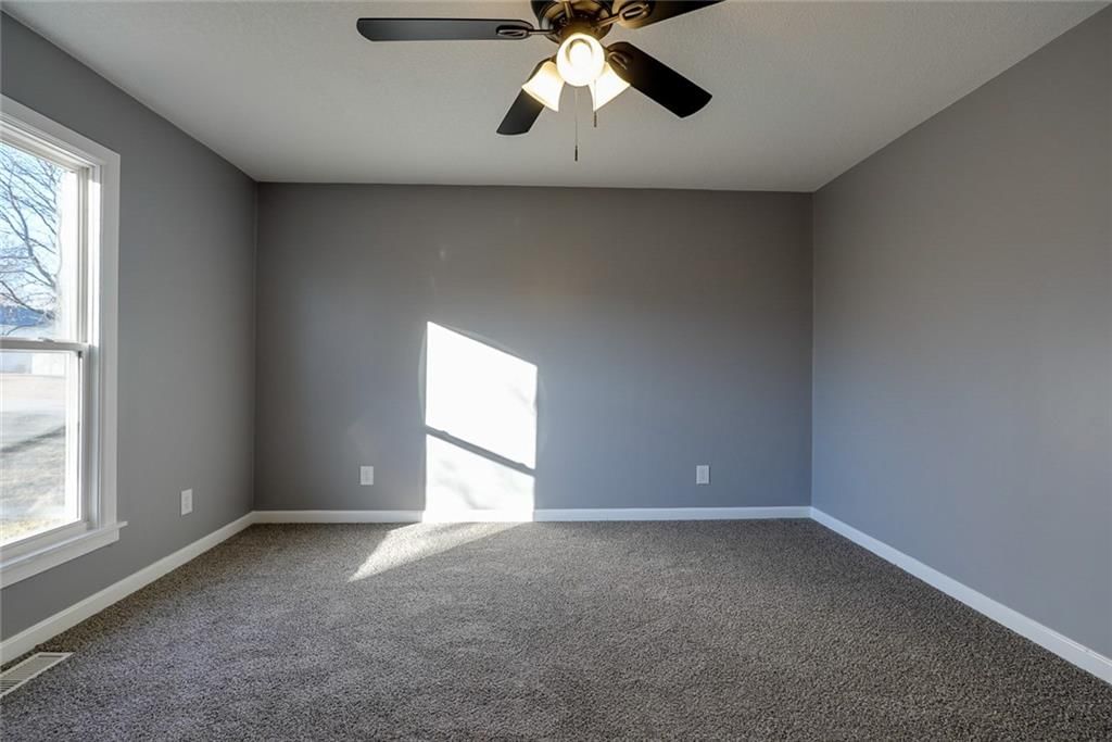 16200 Terry Avenue — photo 27