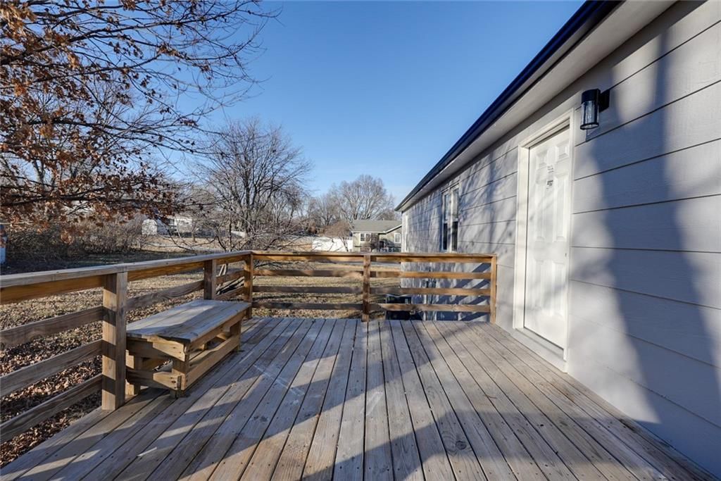 16200 Terry Avenue — photo 44