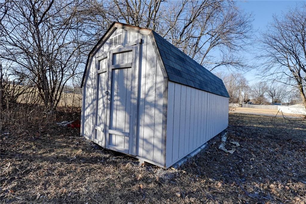 16200 Terry Avenue — photo 51