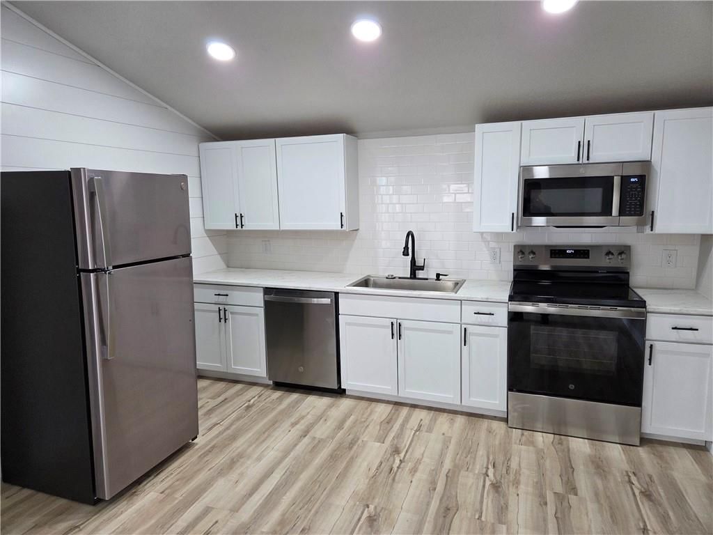 3118 N 11th Street — photo 5