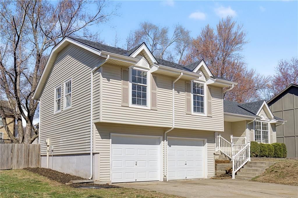 15214 Horton Street — photo 2