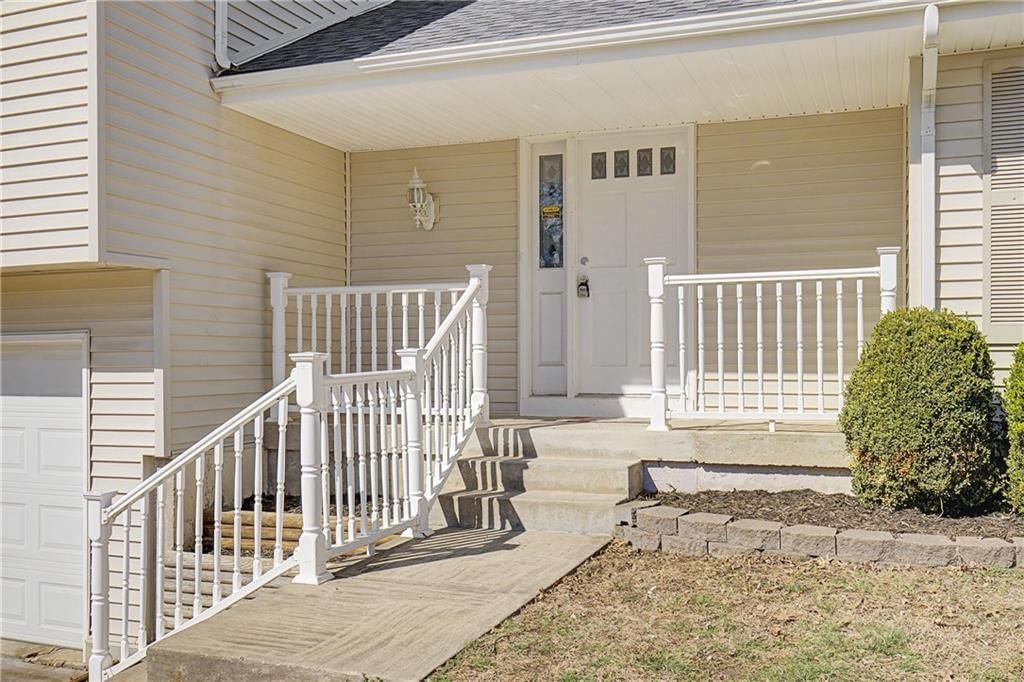 15214 Horton Street — photo 3