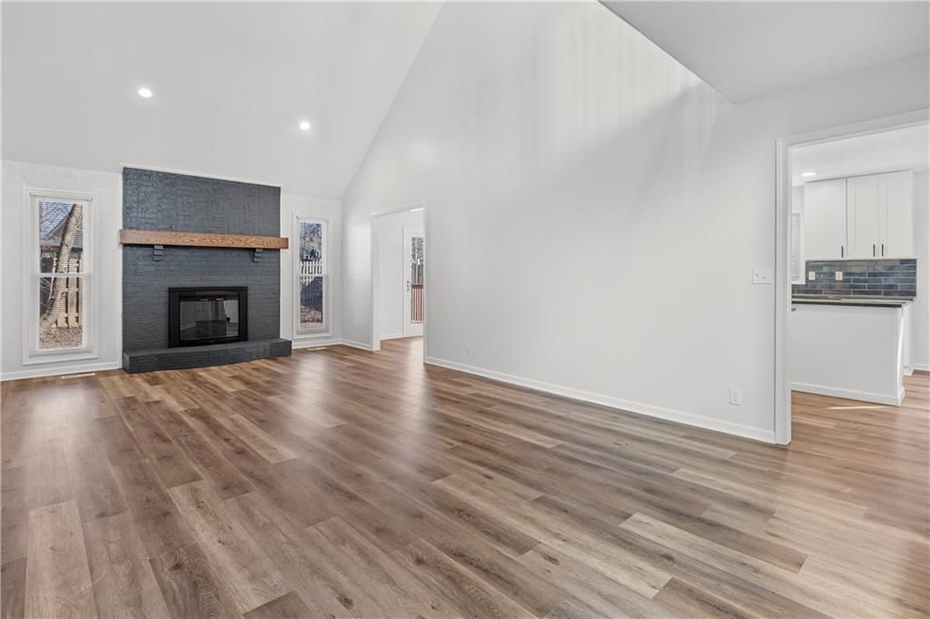14715 S Summertree Lane — photo 8