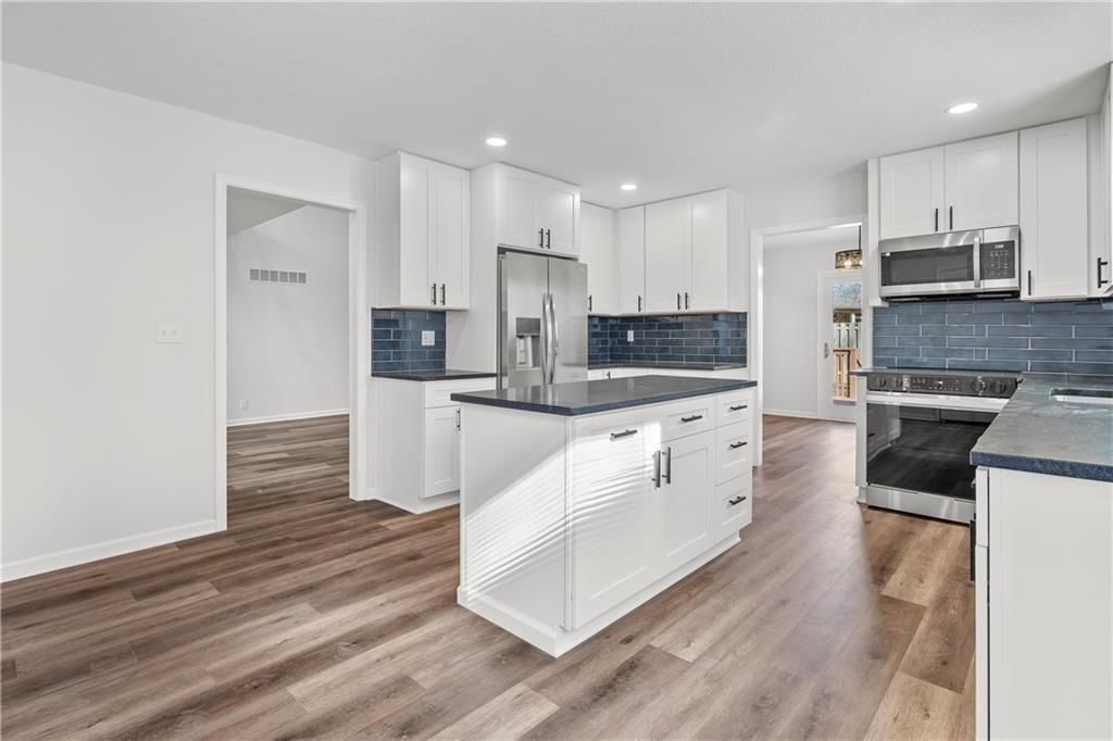 14715 S Summertree Lane — photo 17