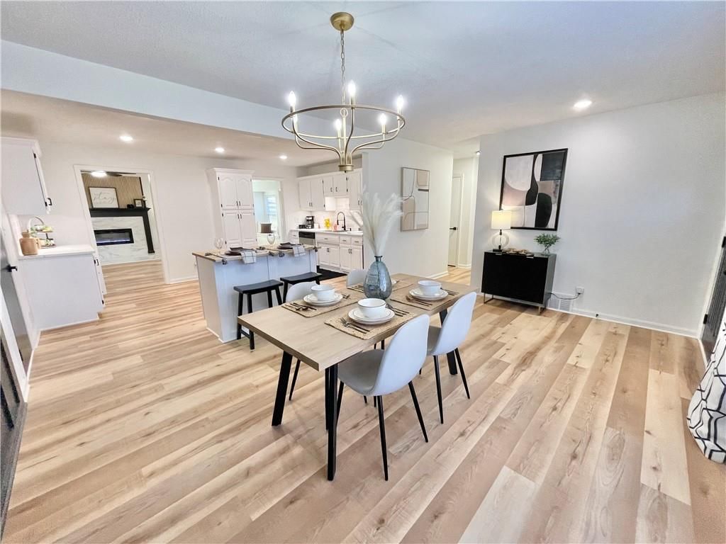 6012 N Michigan Avenue — photo 13
