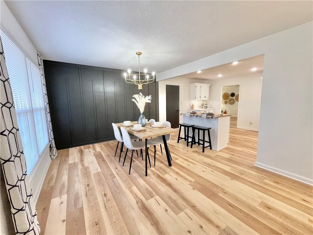 6012 N Michigan Avenue — photo 14