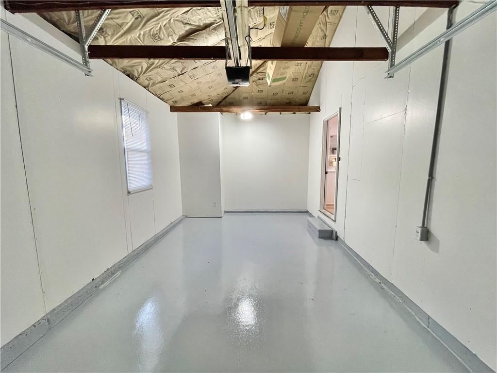 6012 N Michigan Avenue — photo 31