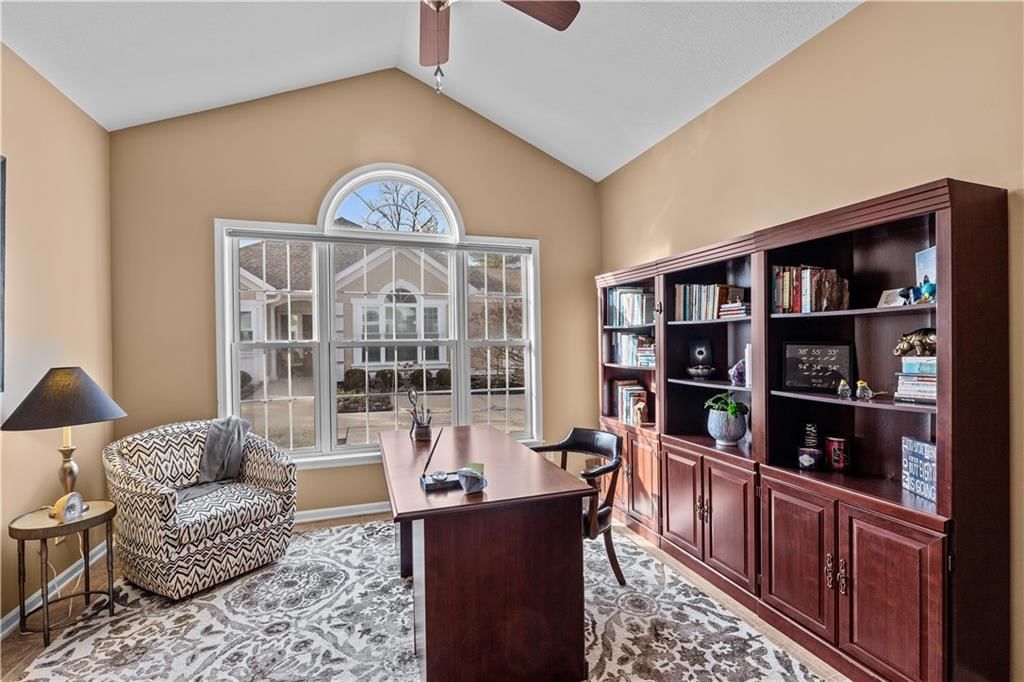 11020 Charlotte Street — photo 10