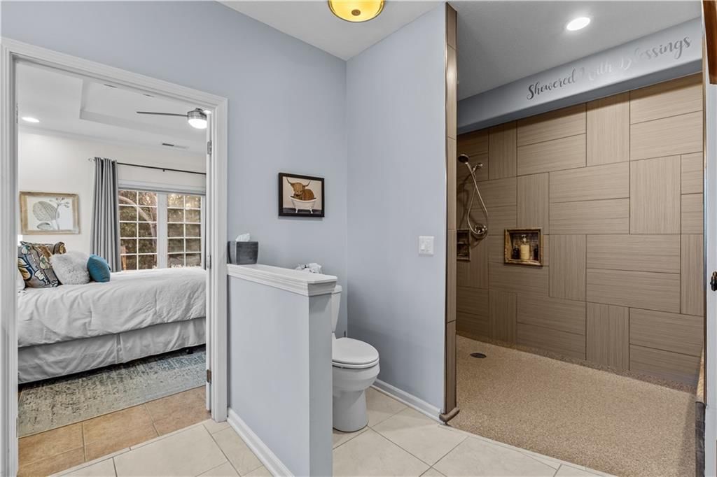 11020 Charlotte Street — photo 19