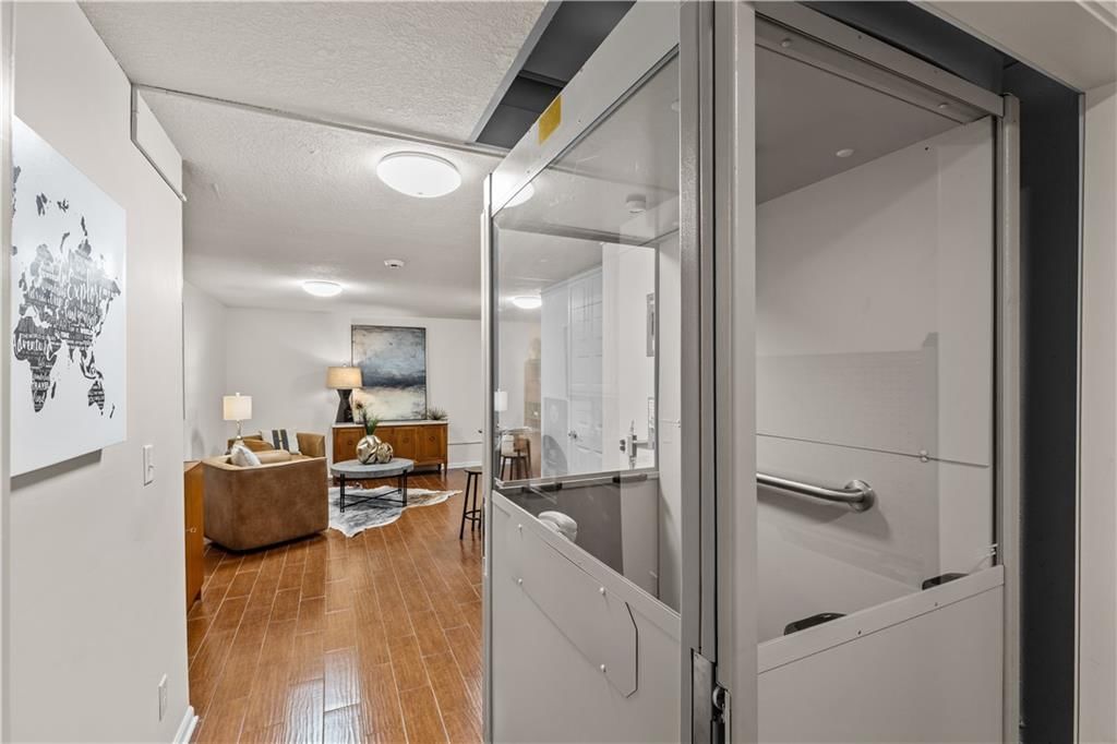 11020 Charlotte Street — photo 31