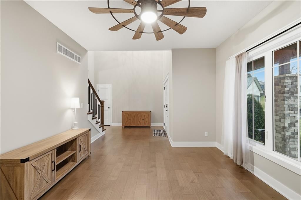 809 N Maple Court — photo 8