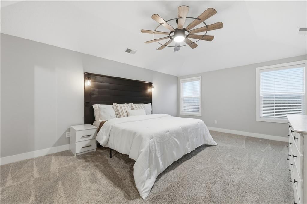 809 N Maple Court — photo 21