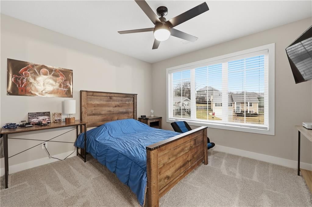 809 N Maple Court — photo 30