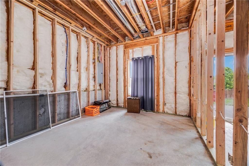 809 N Maple Court — photo 42