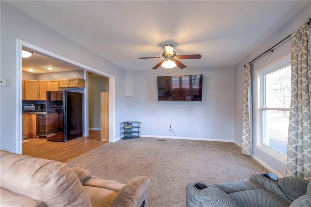 304 S 4th Street — photo 11